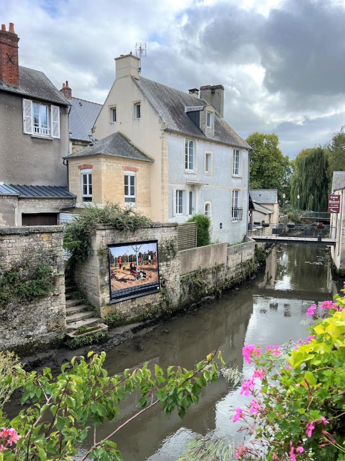 La Maison Au Bord De L Aure Villa Bayeux Buitenkant foto